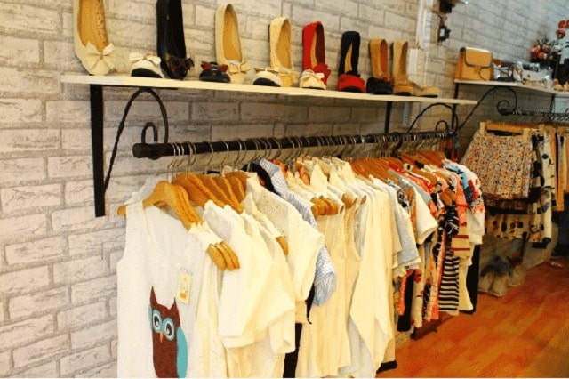 Shop kinh doanh nhiều loại mặt hàng về quần áo được order từ Thái Lan